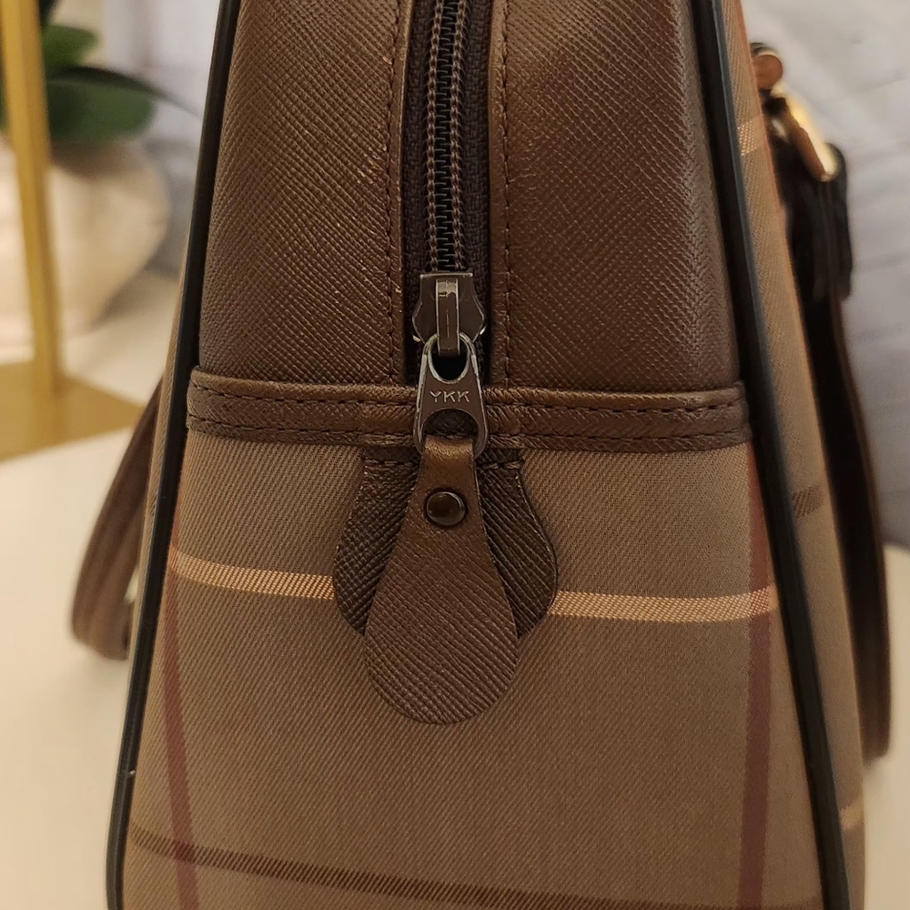 Burberrys Brown Nova Check Plaid Canvas And Leather Bag. Gorgeous Vintage Bag! - Picture 9 of 16